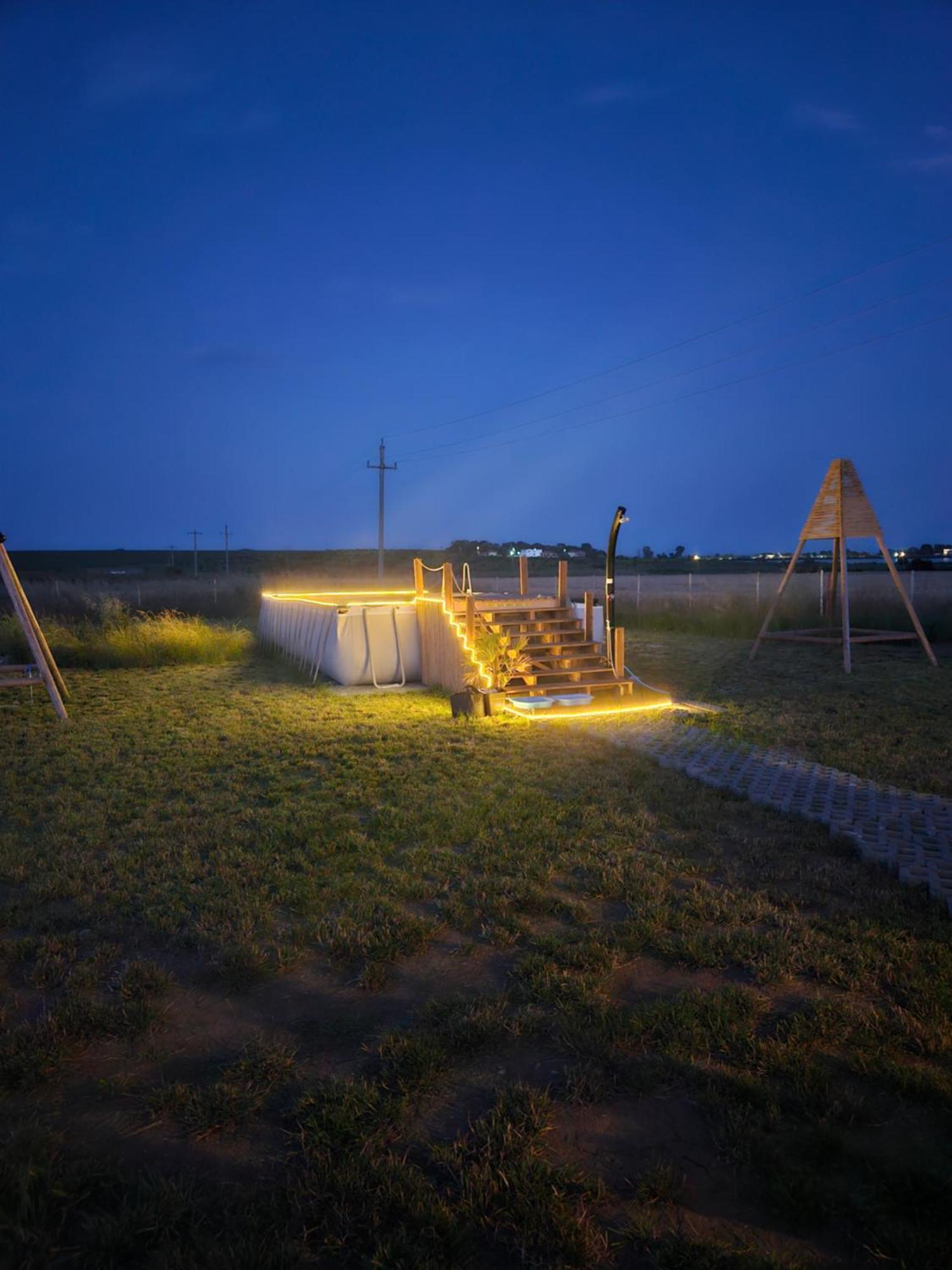 Mar A Lago Glamping23 Douazeci si Trei August Bagian luar foto